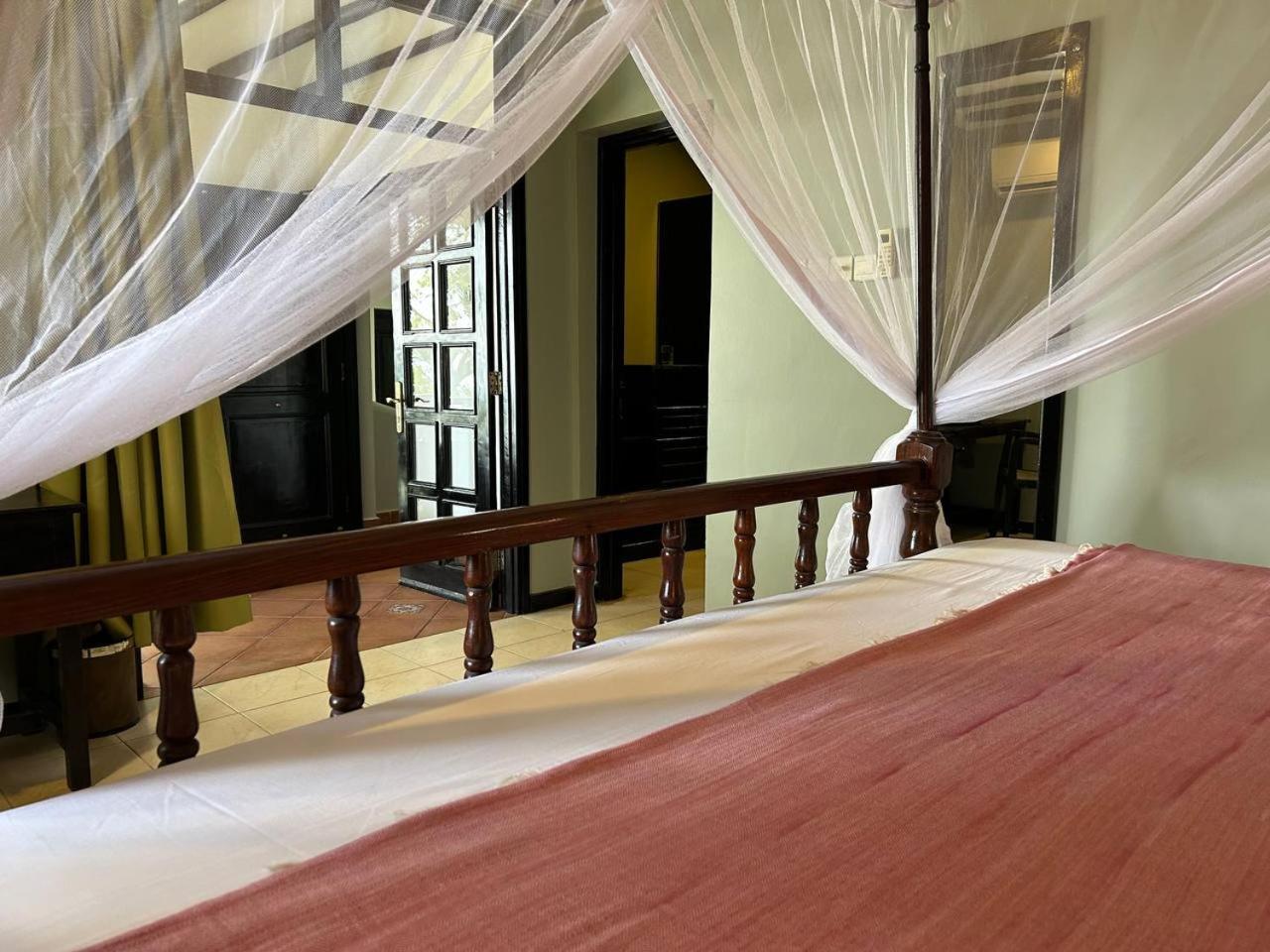 Mbweni Ruins & Gardens Previously Jungle Paradise Zanzibar المظهر الخارجي الصورة